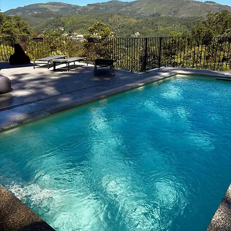 Qg Quinta De Grovelas 4*