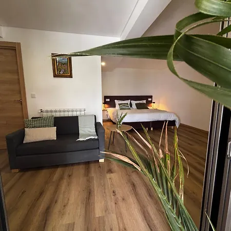 Qg Quinta De Grovelas 4*