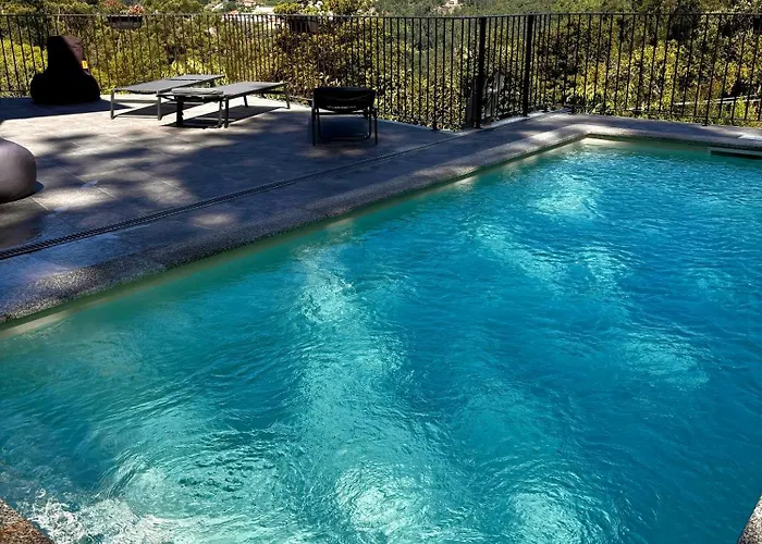 Qg Quinta De Grovelas 4*